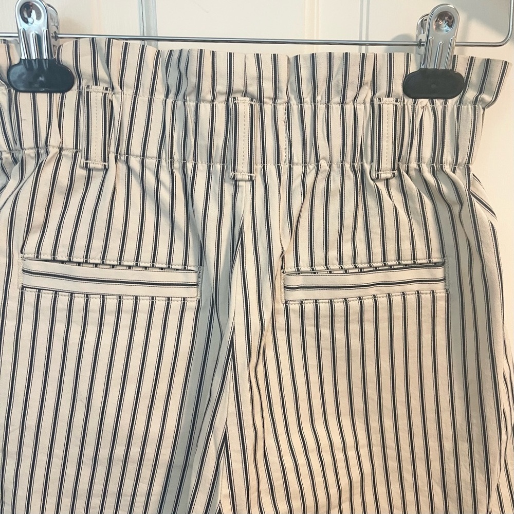 Everlane Paperbag Bermuda Shorts XS Organic Cotton Striped Beach Vacation - Picture 8 of 10